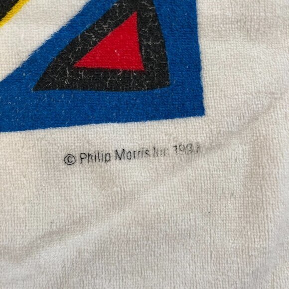 Philip Morris 1997 Marlboro Vintage Scenic  Beach Towel - Picture 8 of 10